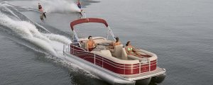 Bennington Pontoon waterski